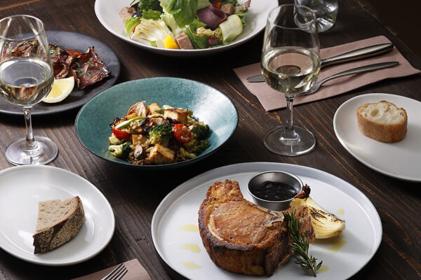 ロイヤルグループが彩る日常